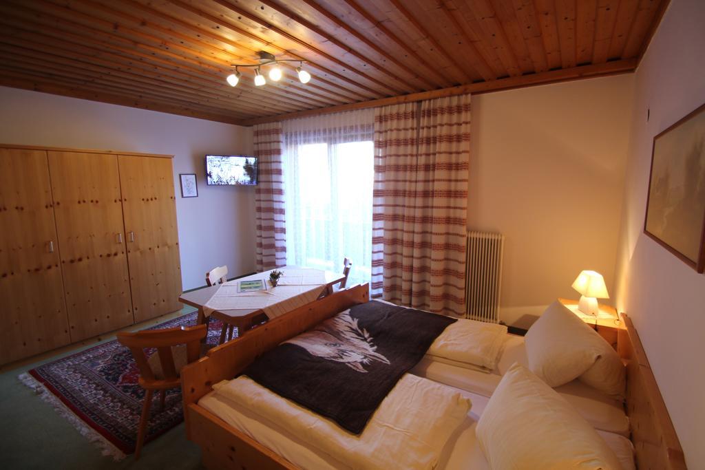 Pension Hubertushof beim Römerbad Bad Kleinkirchheim Bagian luar foto
